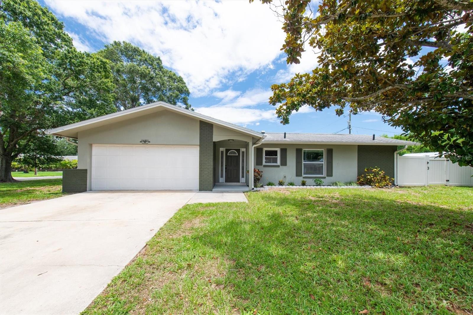 Details for 1461 Hillcrest Avenue, CLEARWATER, FL 33756