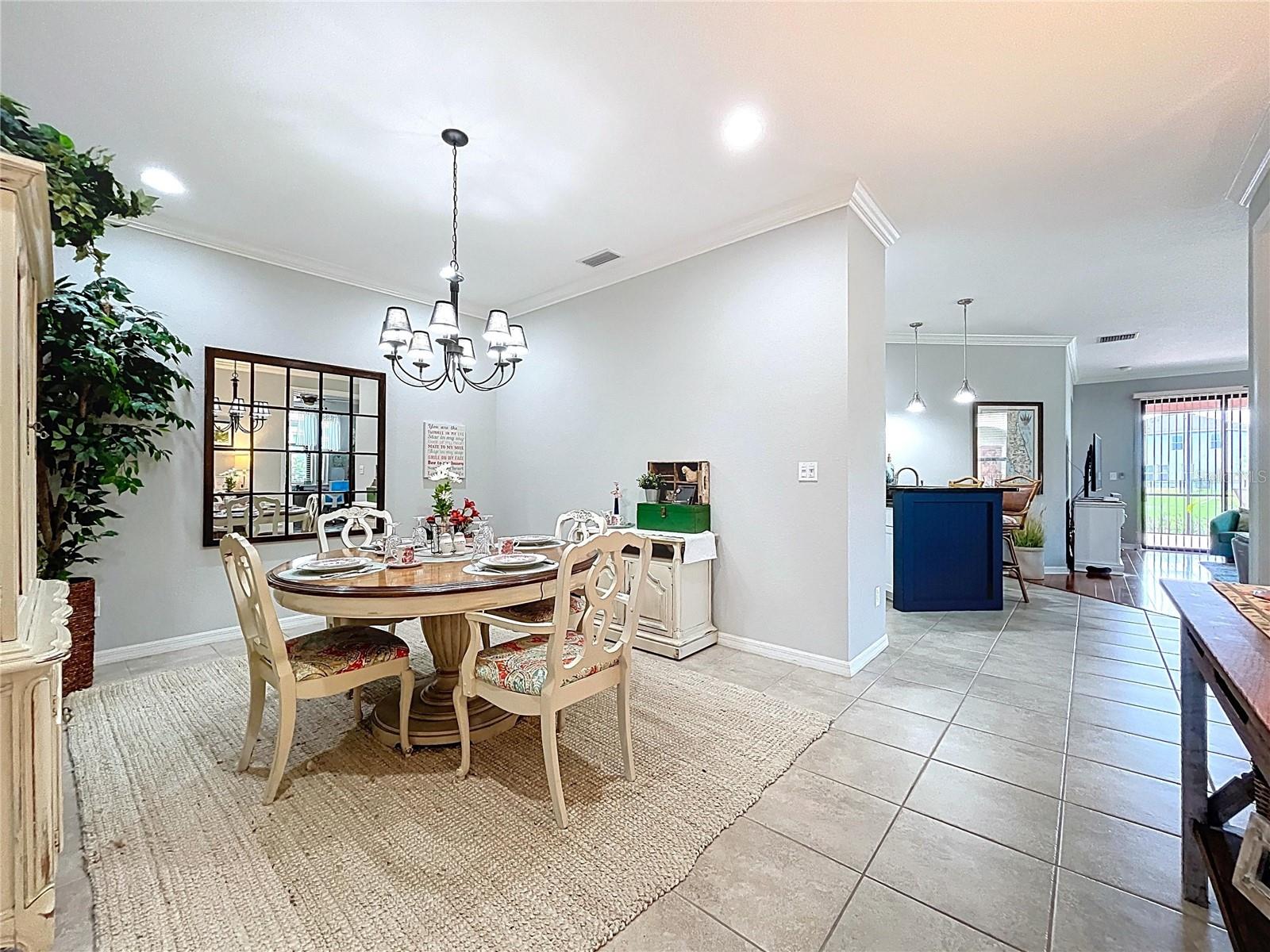 Image 7 of 65 For 5663 Sunset Falls Drive