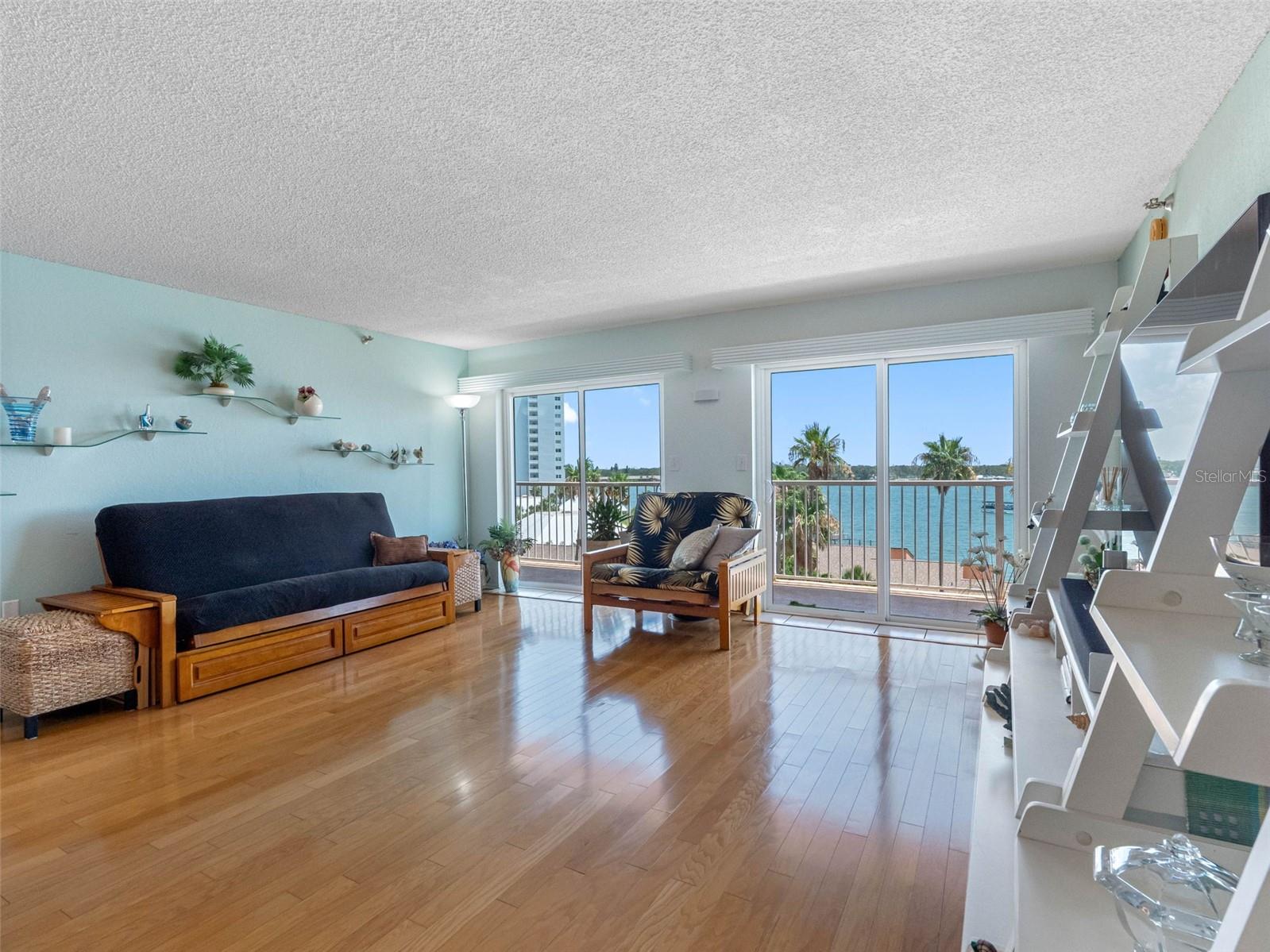 Image 12 of 76 For 7430 Sunshine Skyway Lane S 602