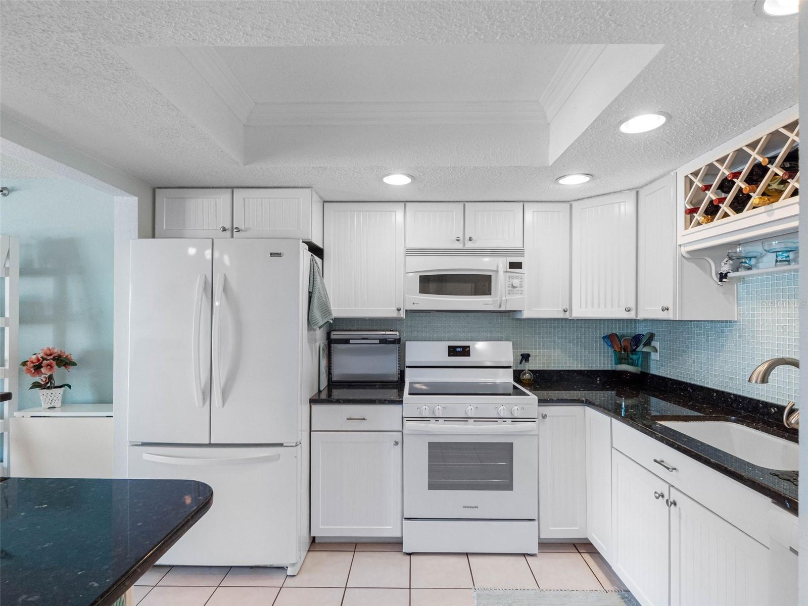 Image 15 of 76 For 7430 Sunshine Skyway Lane S 602