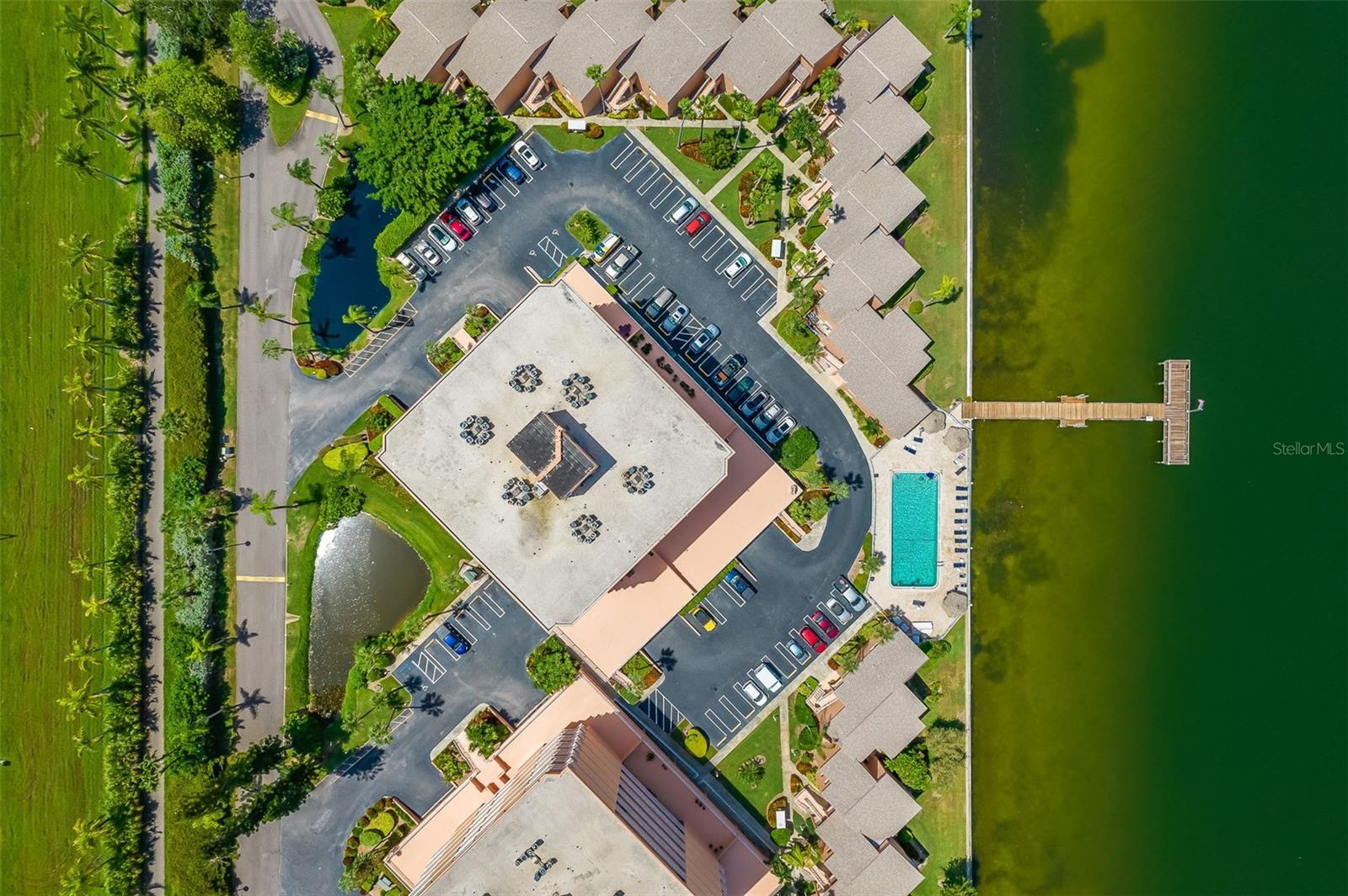 Image 47 of 76 For 7430 Sunshine Skyway Lane S 602