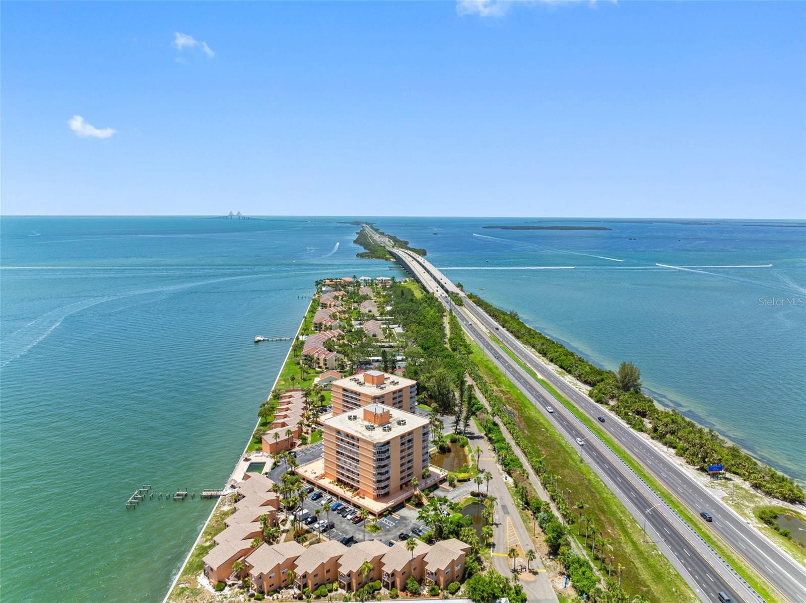 Image 69 of 76 For 7430 Sunshine Skyway Lane S 602