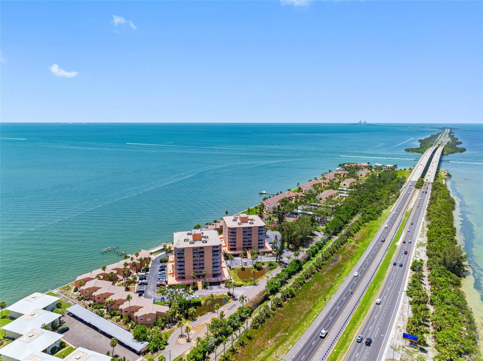 Image 70 of 76 For 7430 Sunshine Skyway Lane S 602