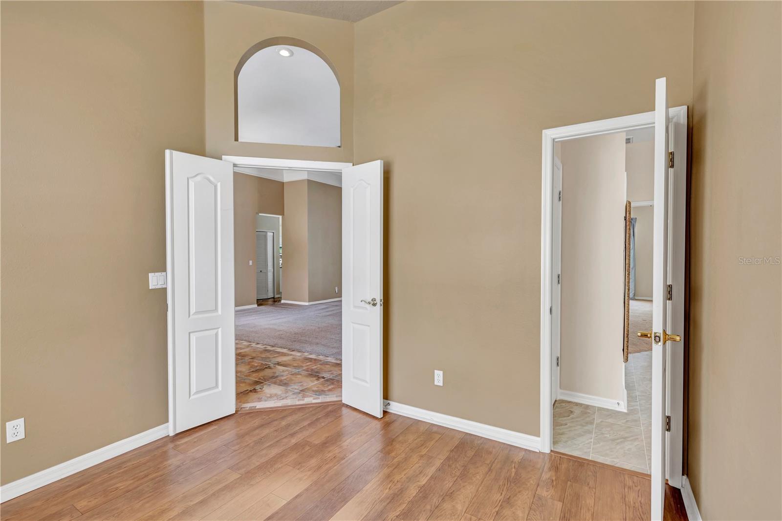 Image 15 of 34 For 9242 Brindlewood Drive