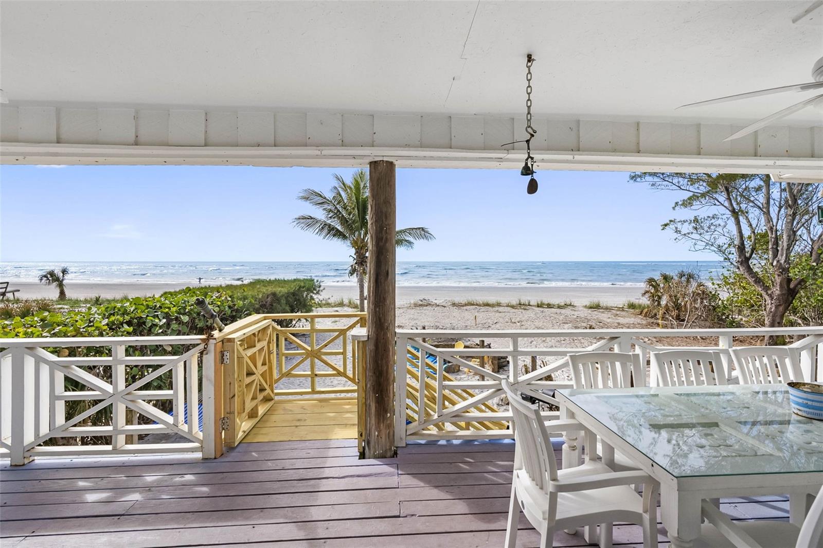 Listing photo id 55 for 12458 1st Street W