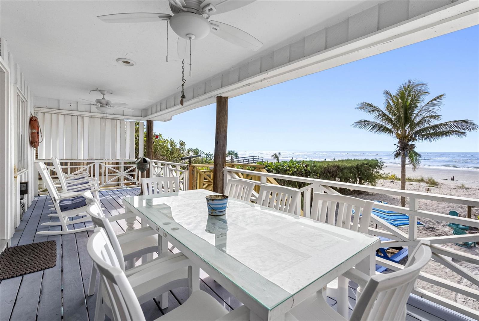 Listing photo id 58 for 12458 1st Street W