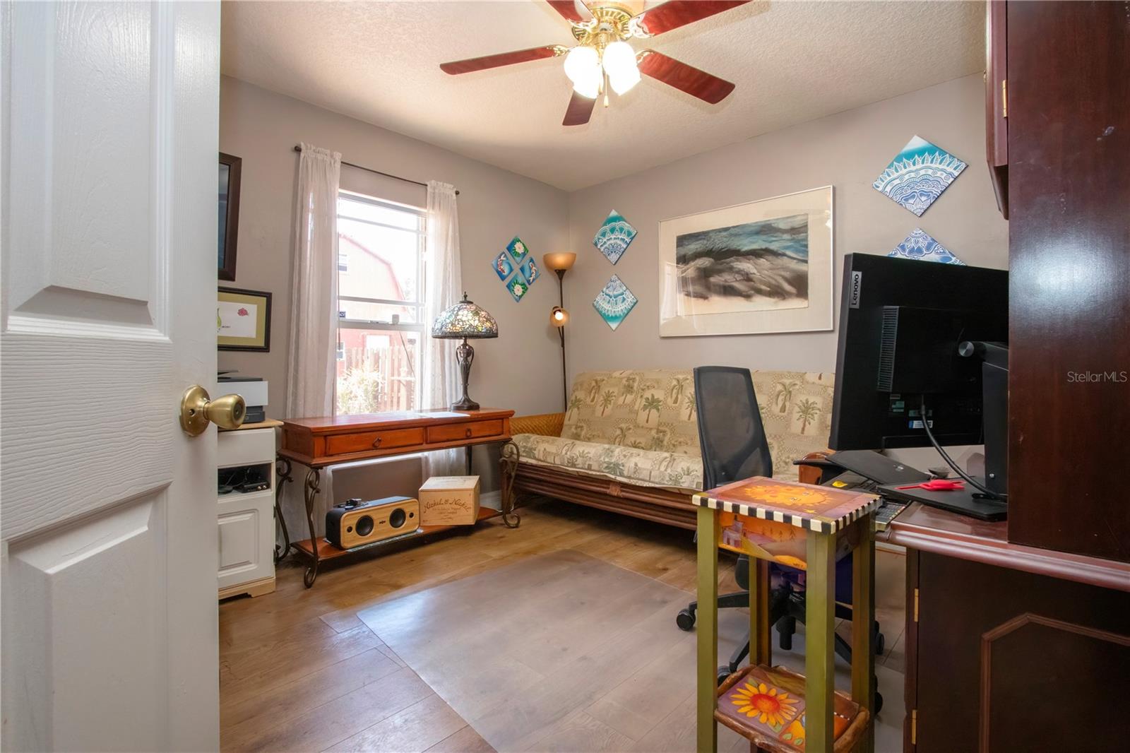 Listing photo id 37 for 408 River Bed Court