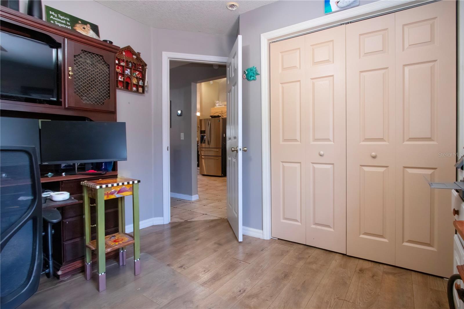 Listing photo id 38 for 408 River Bed Court