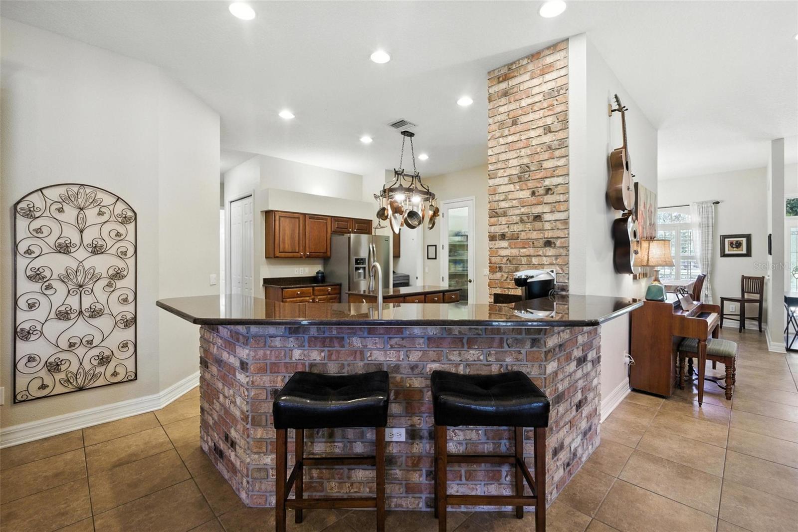 Image 12 of 51 For 13122 Done Groven Drive