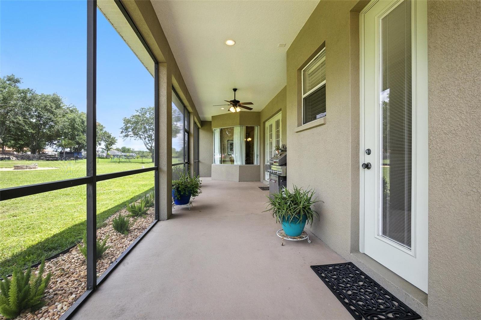 Image 35 of 51 For 13122 Done Groven Drive