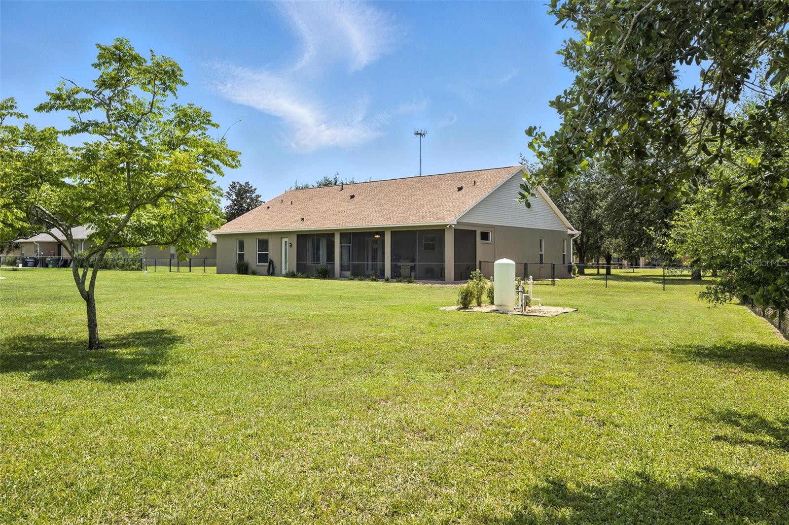 Image 37 of 51 For 13122 Done Groven Drive