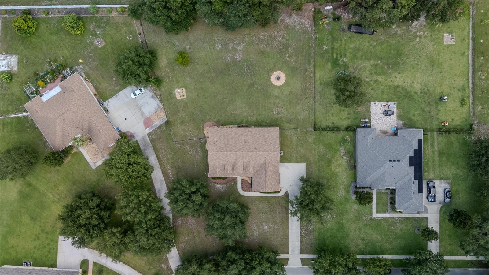 Image 45 of 51 For 13122 Done Groven Drive