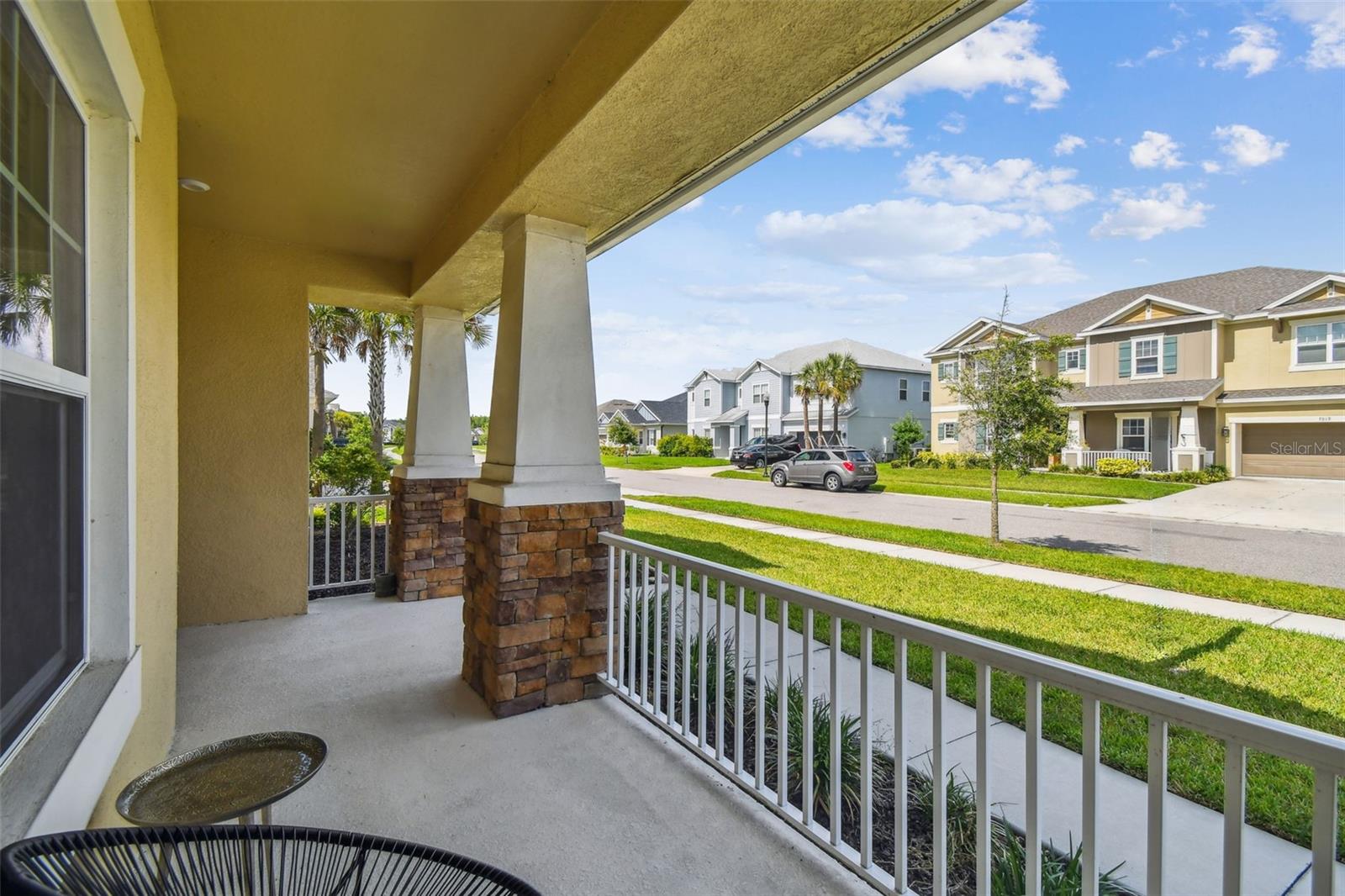 Image 3 of 94 For 7024 Bradbury Circle
