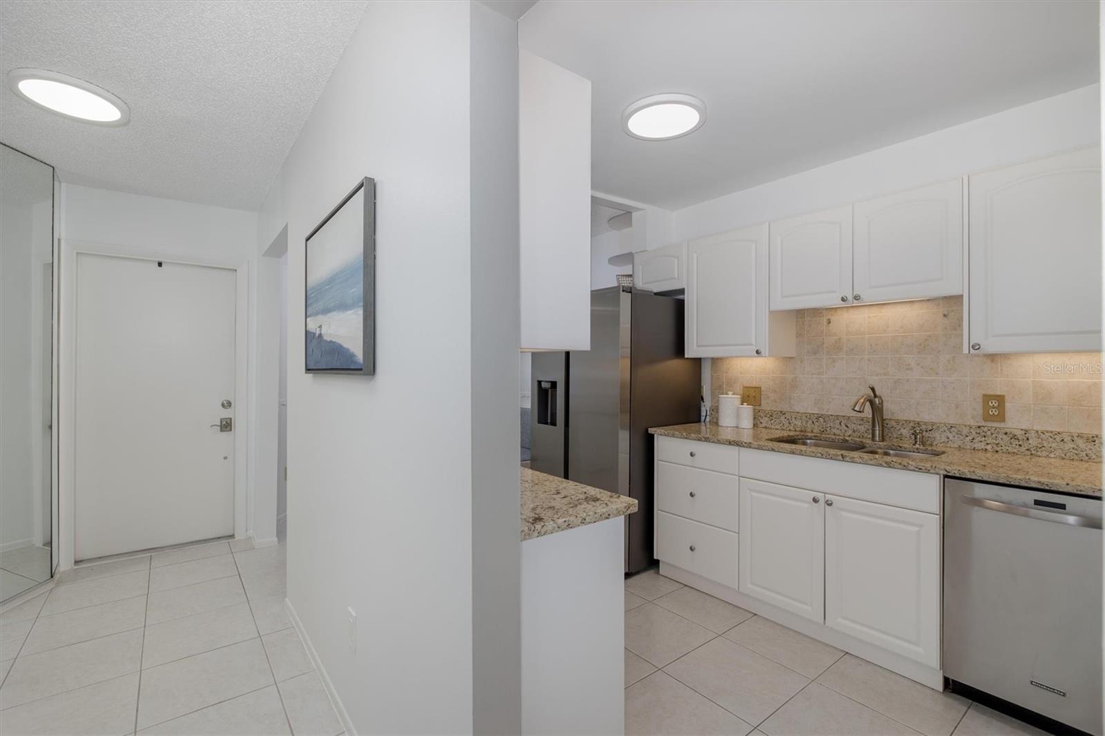 Image 14 of 43 For 413 Bayshore Boulevard 5