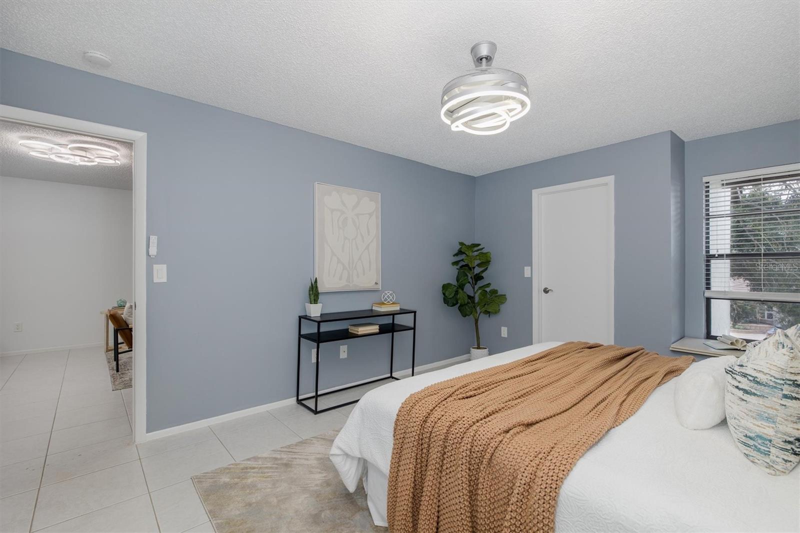 Image 32 of 43 For 413 Bayshore Boulevard 5