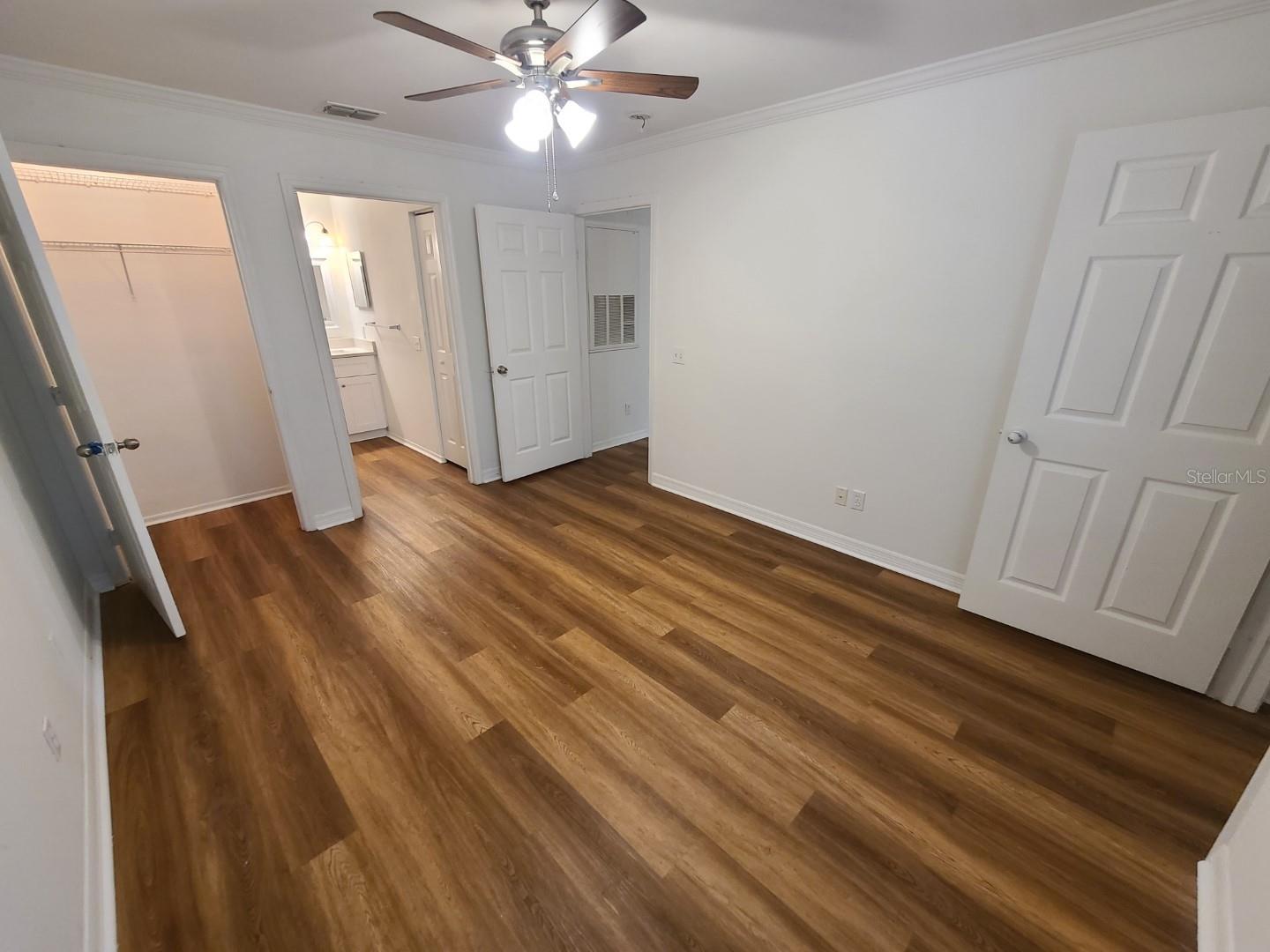 Image 15 of 49 For 36232 Misty Oaks Drive 104