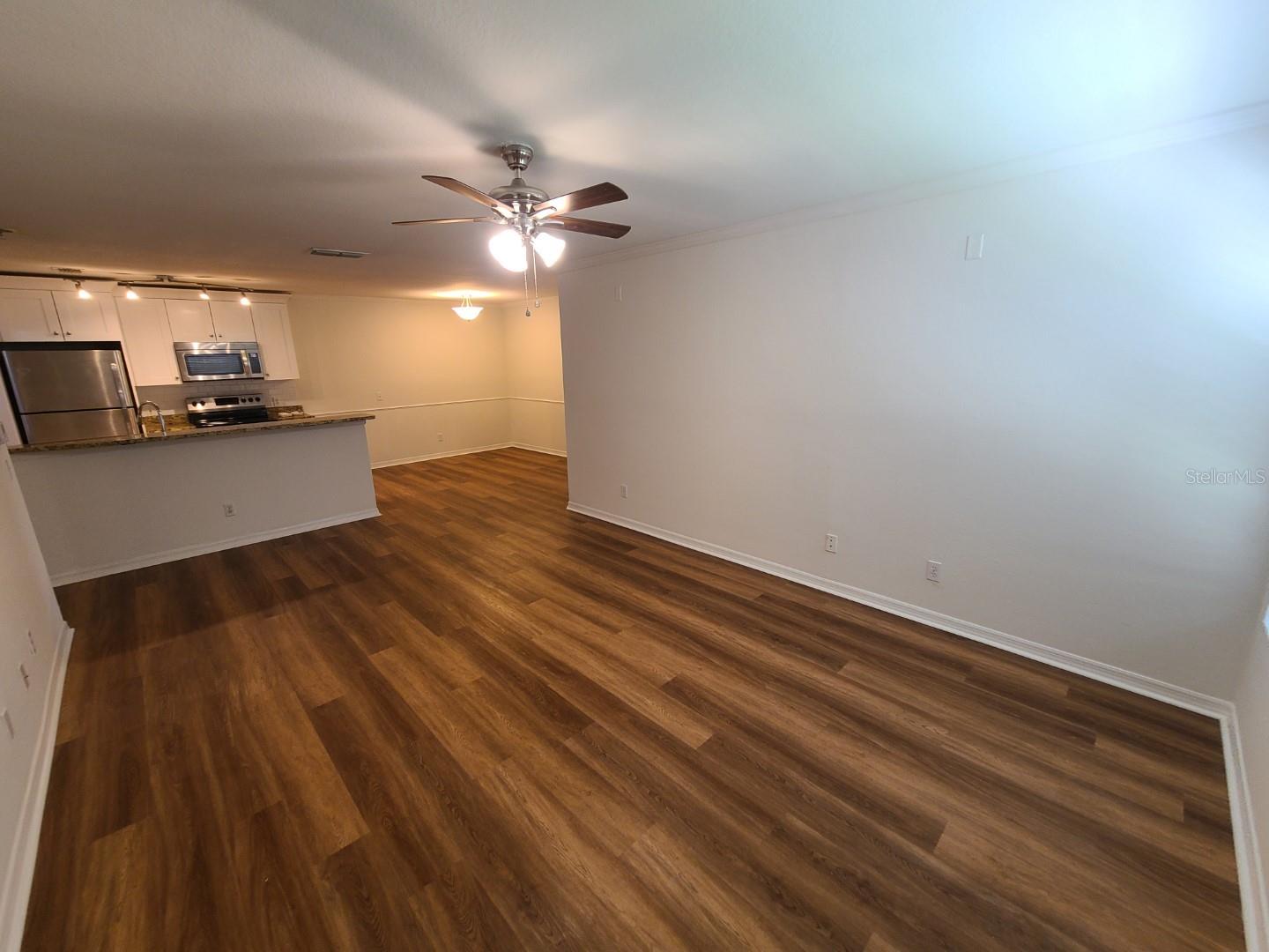 Image 4 of 49 For 36232 Misty Oaks Drive 104