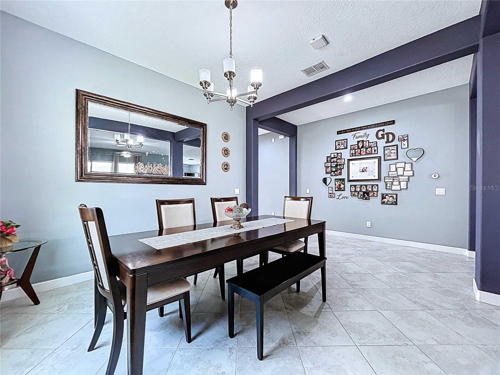 Image 4 of 20 For 2798 Hilliard Drive