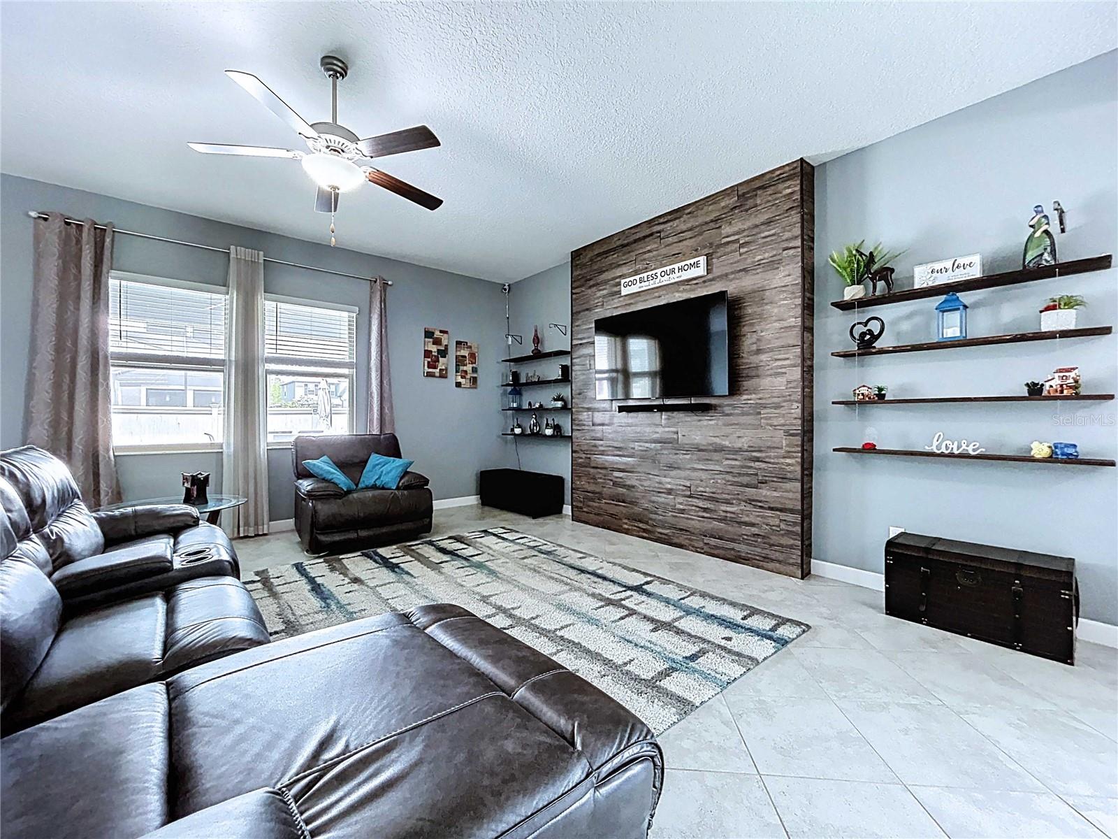 Image 5 of 20 For 2798 Hilliard Drive