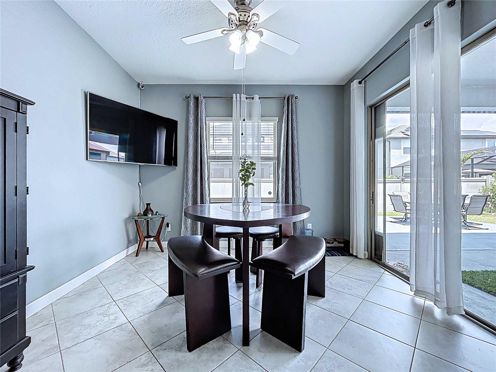Image 8 of 20 For 2798 Hilliard Drive