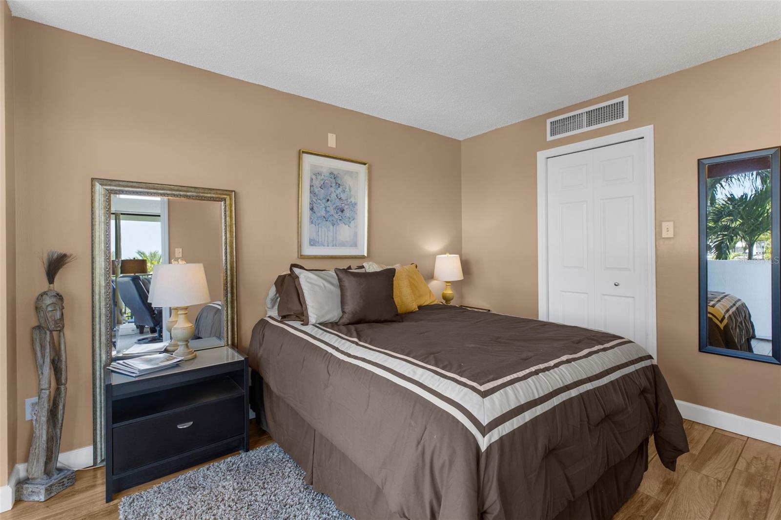Image 20 of 59 For 80 Rogers Street 2d