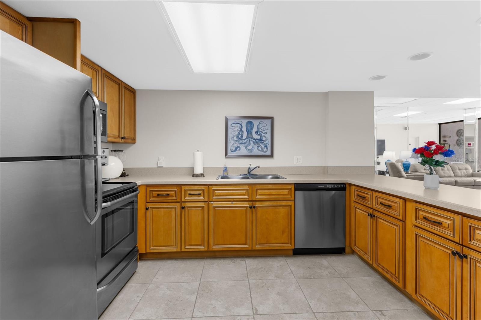 Image 54 of 59 For 80 Rogers Street 2d