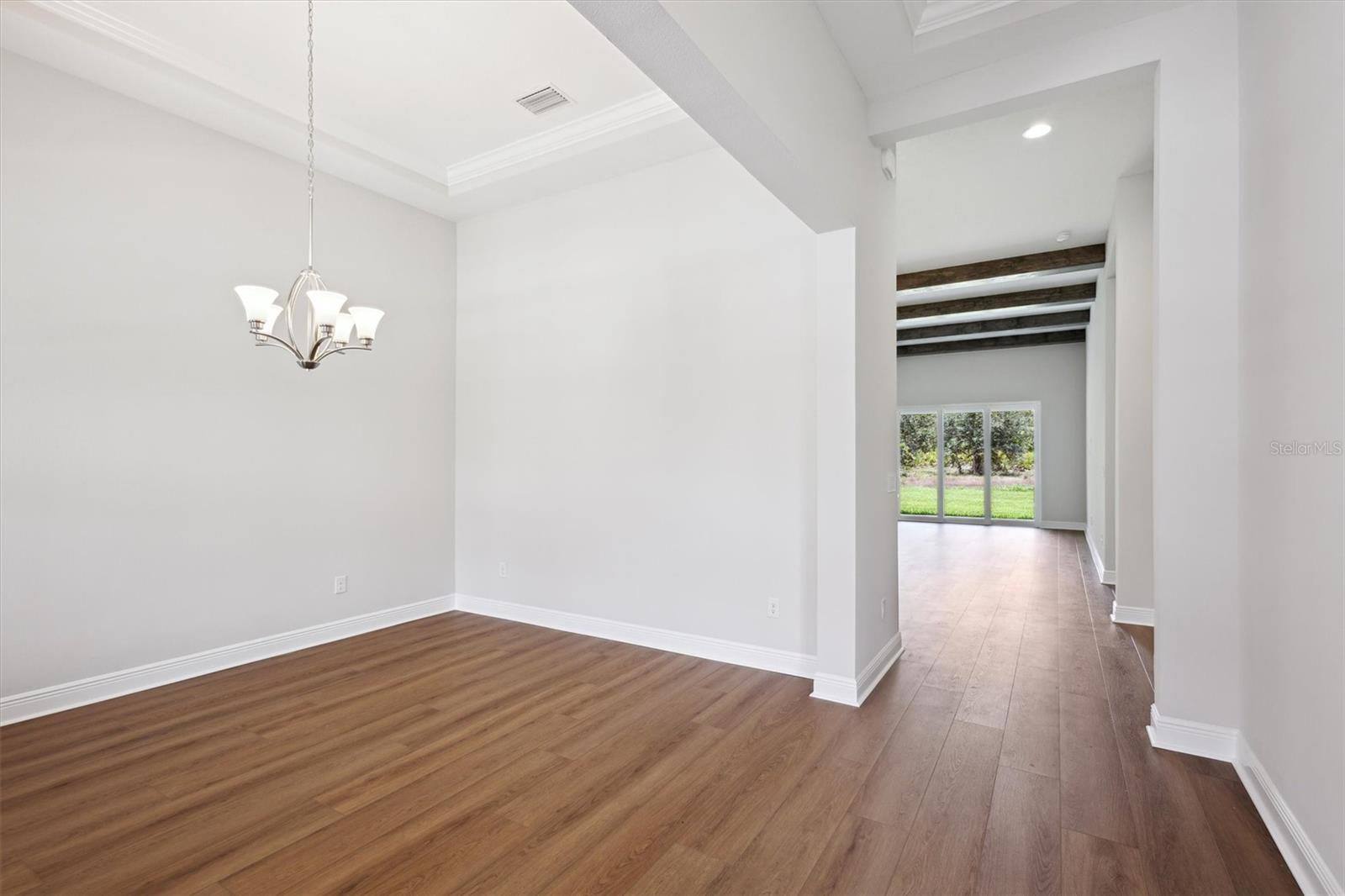 Image 11 of 30 For 14523 Swiss Bridge Drive