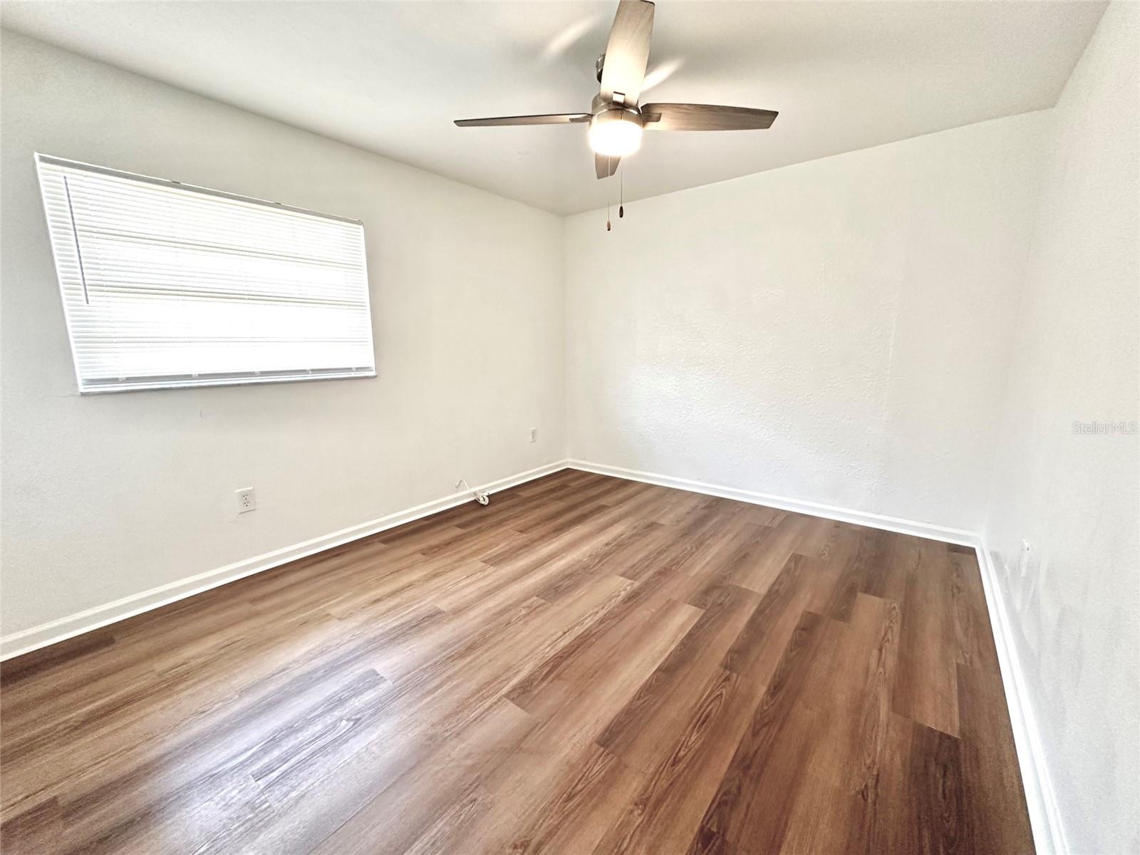 Image 17 of 25 For 121 Granada Boulevard