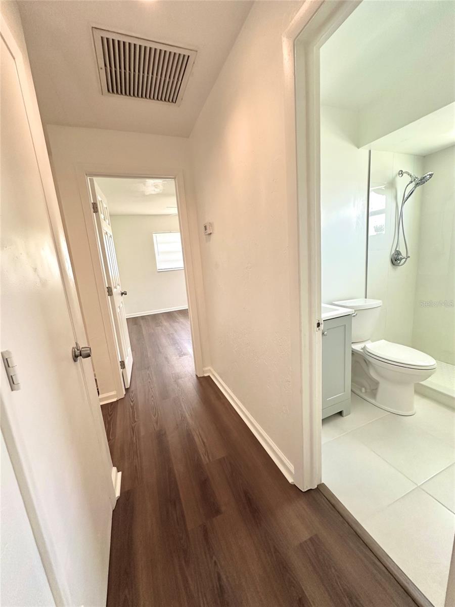 Image 19 of 25 For 121 Granada Boulevard