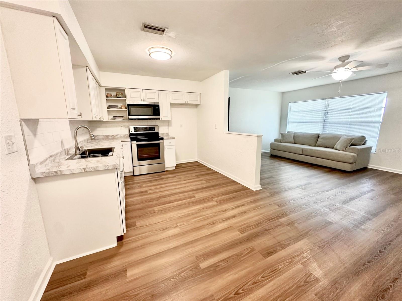 Image 6 of 25 For 121 Granada Boulevard