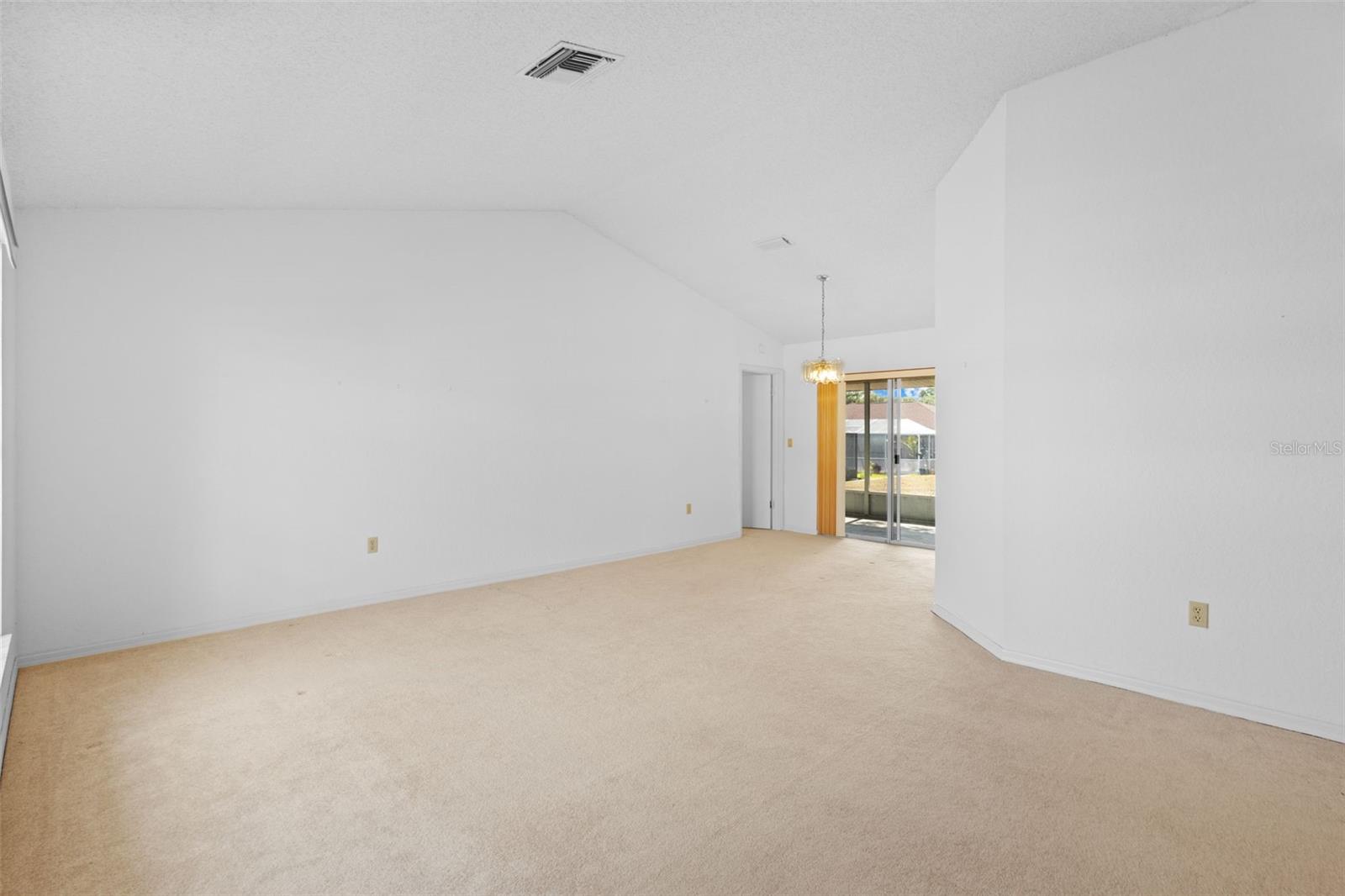 Image 10 of 28 For 1247 Venetia Drive