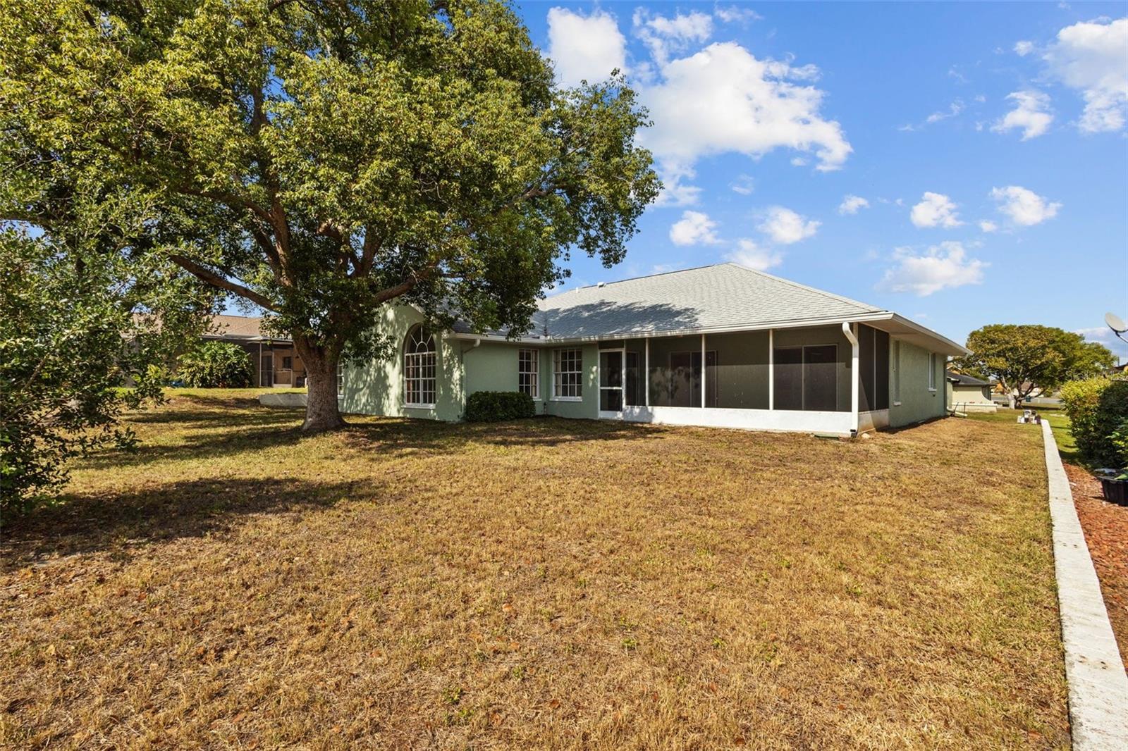 Image 9 of 28 For 1247 Venetia Drive