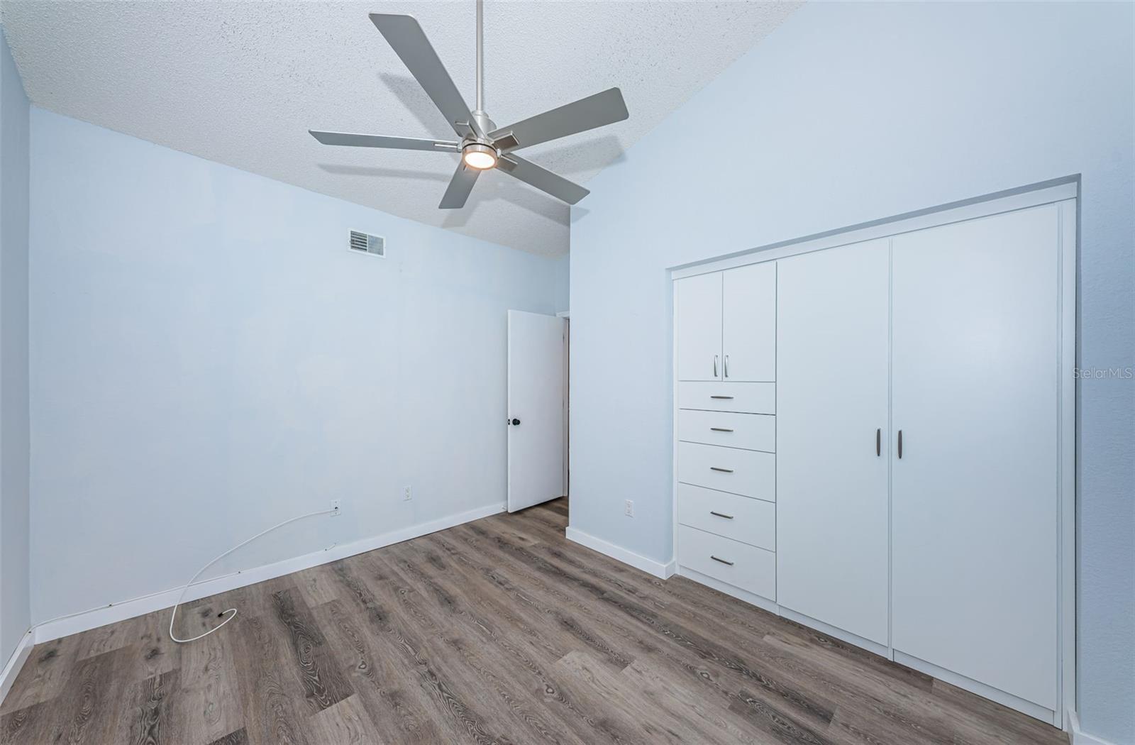 Image 34 of 55 For 6206 92nd Place N 3605
