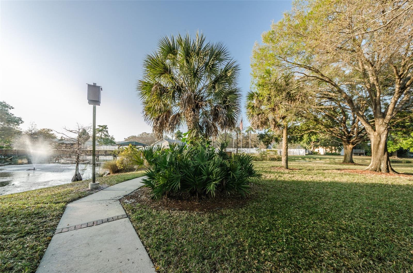 Listing photo id 55 for 6206 92nd Place N 3605
