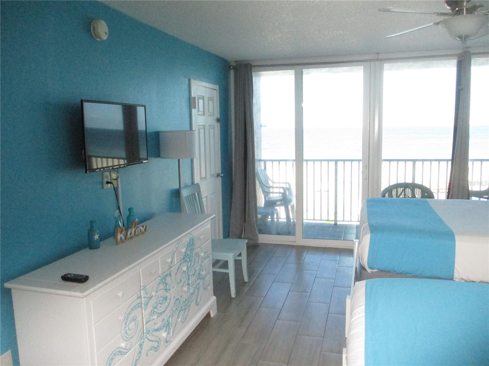 Image 11 of 35 For 9980 Gulf Boulevard 408