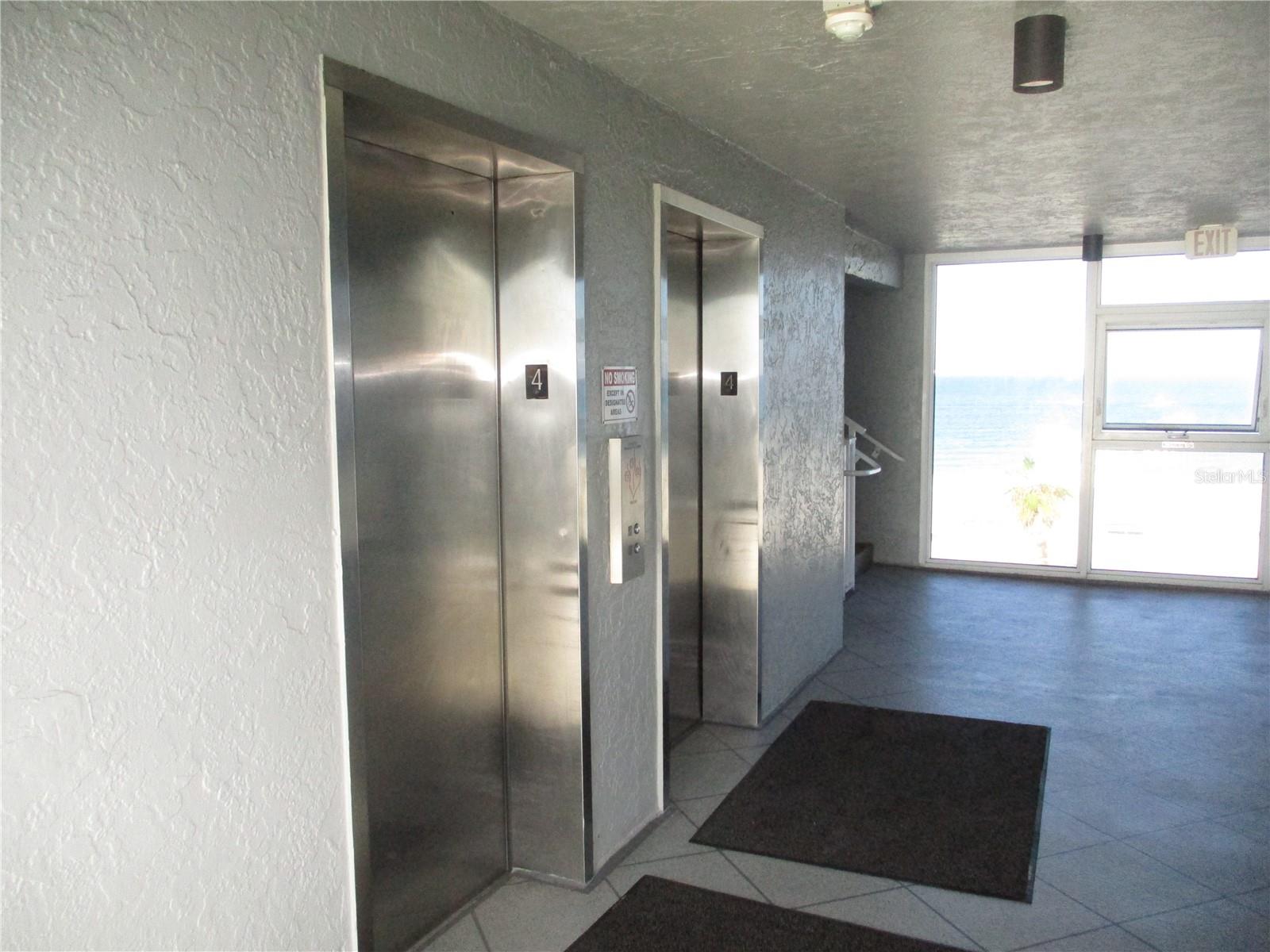 Image 18 of 35 For 9980 Gulf Boulevard 408