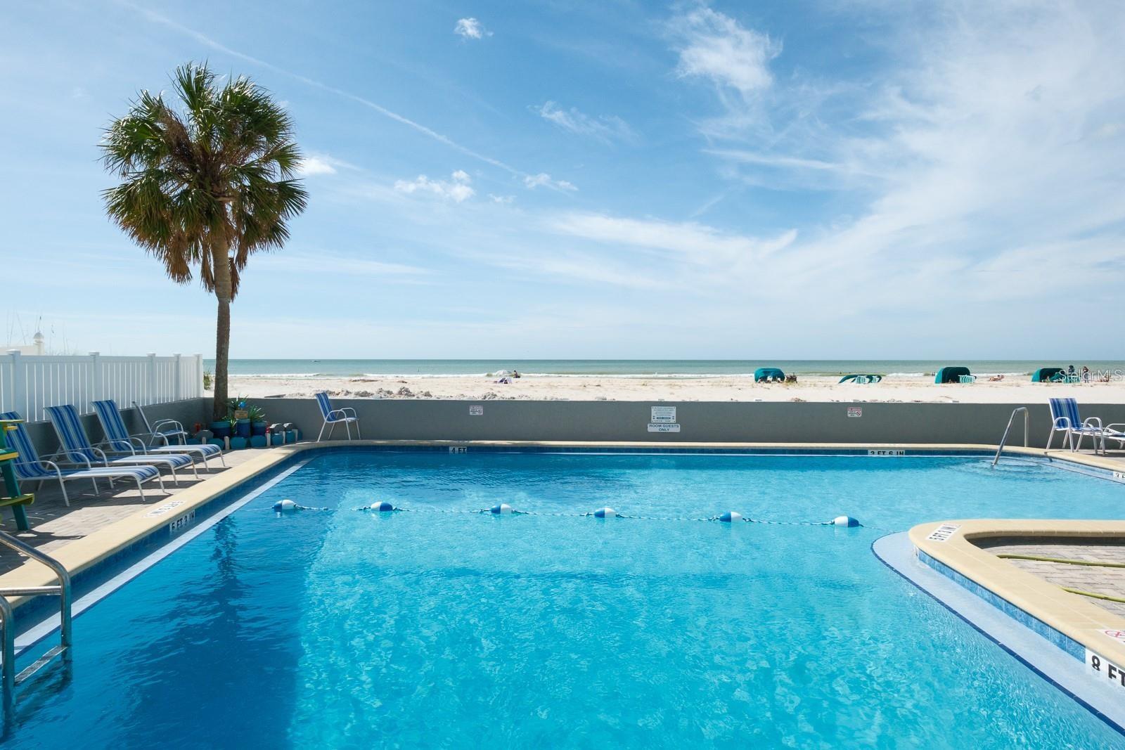 Image 22 of 35 For 9980 Gulf Boulevard 408