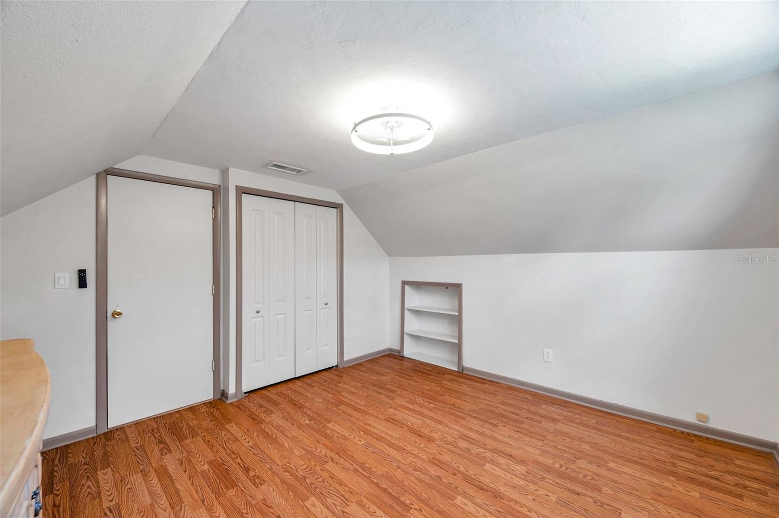 Image 27 of 39 For 8074 37th Avenue N