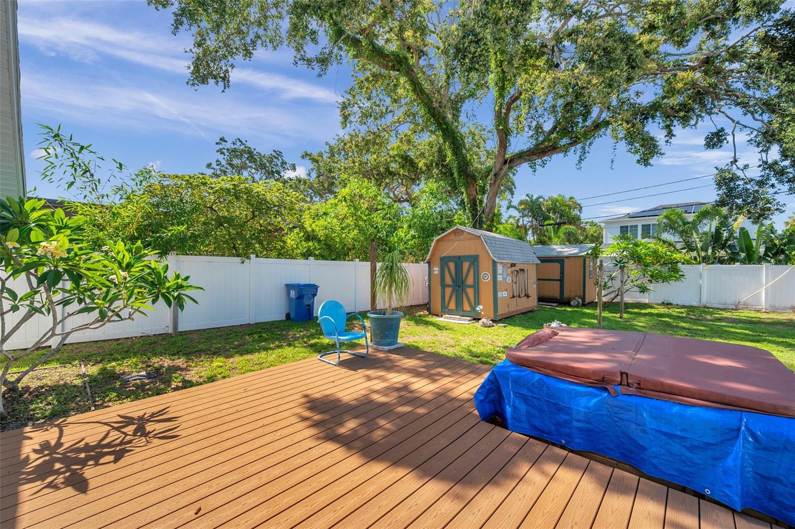 Image 32 of 39 For 8074 37th Avenue N