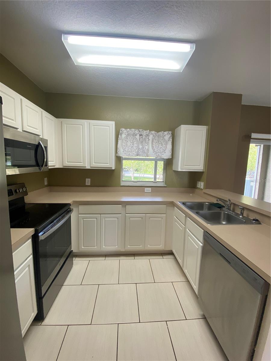 Image 9 of 27 For 3441 Santa Rita Ln