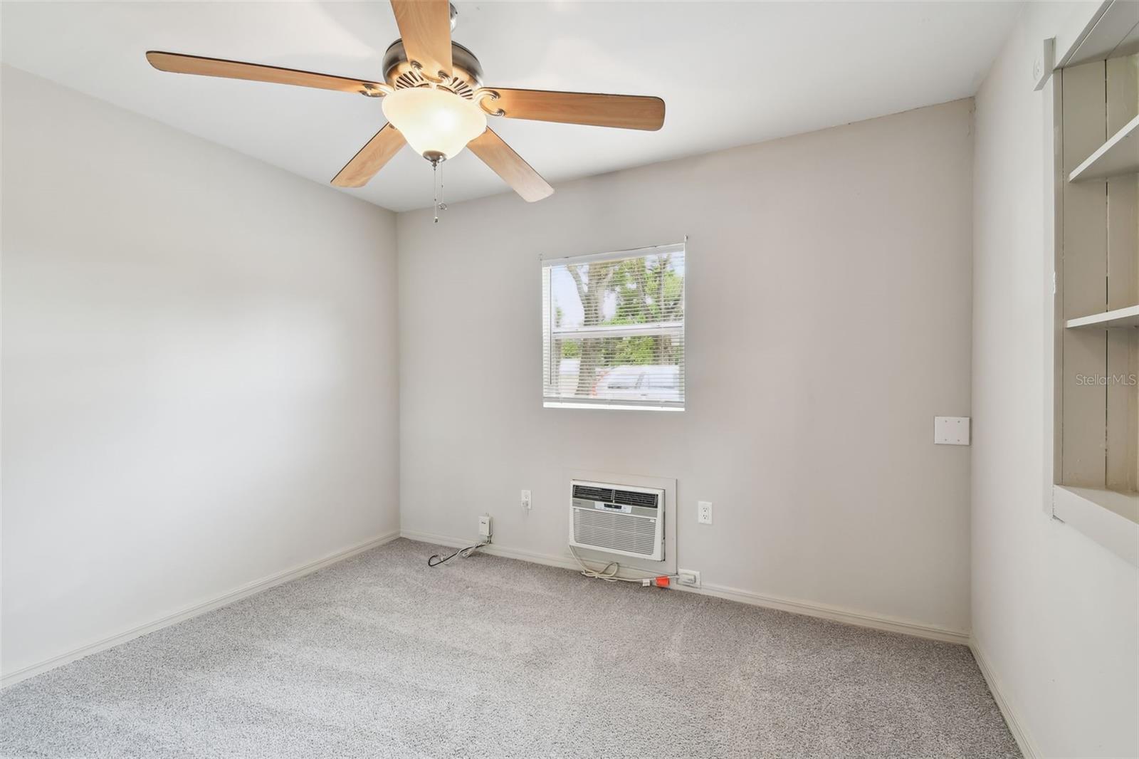 Image 17 of 65 For 206 Montclair Avenue