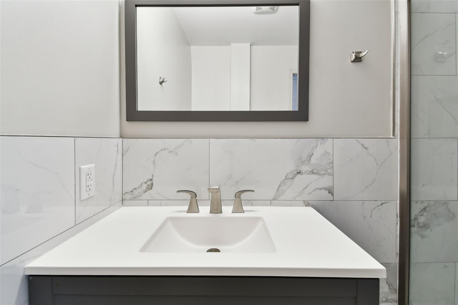 Image 37 of 65 For 206 Montclair Avenue