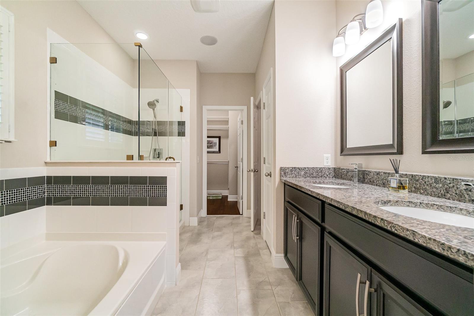 Image 17 of 25 For 9349 Mira Valle Lane