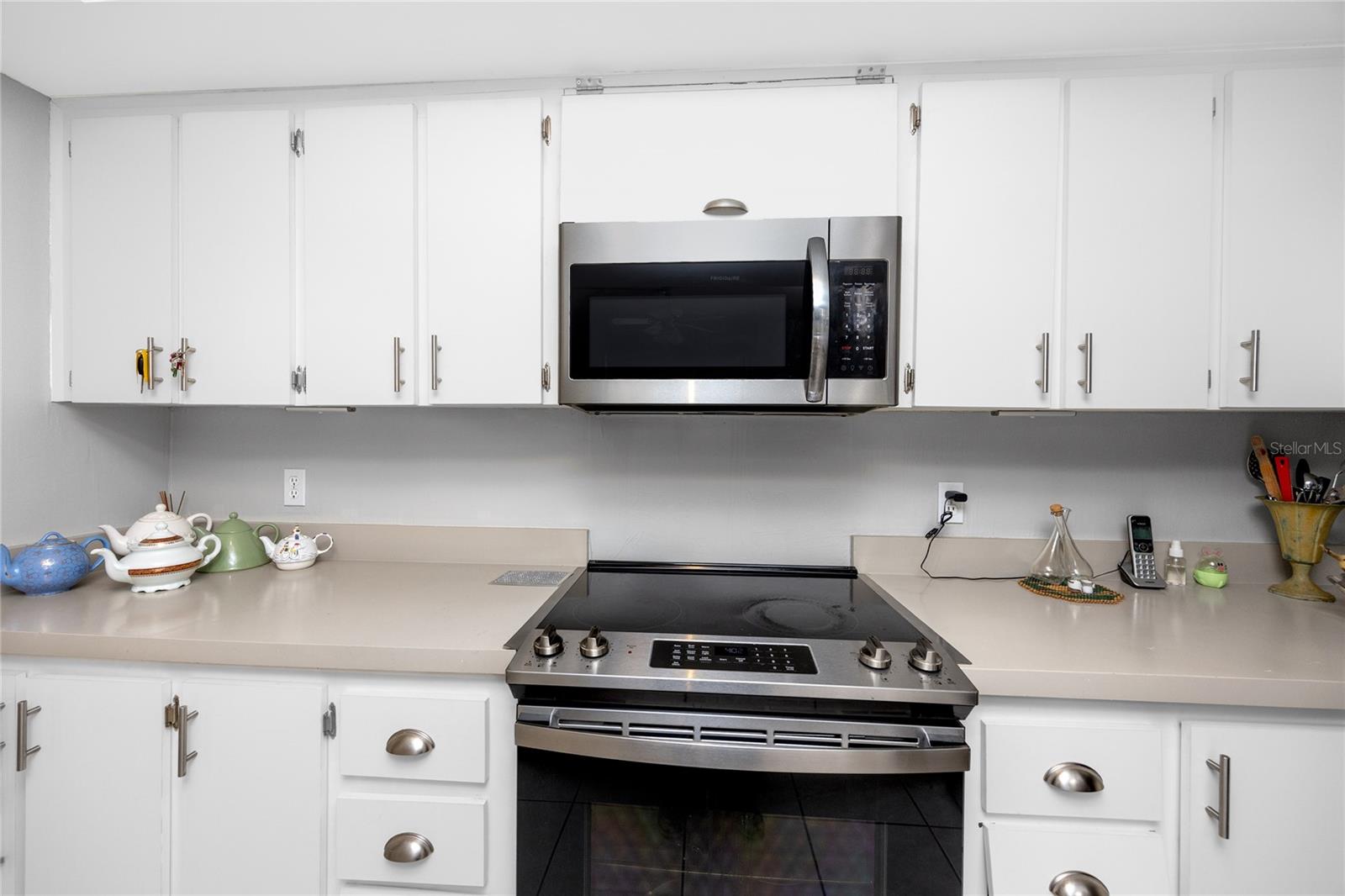 Image 15 of 61 For 2621 Cove Cay Drive 309