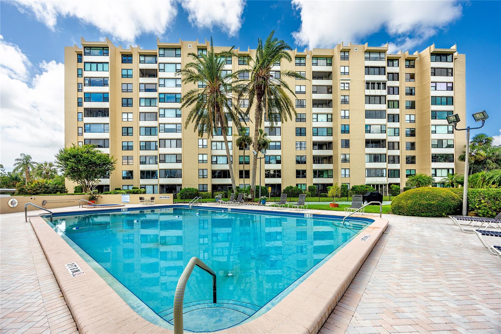 Image 2 of 61 For 2621 Cove Cay Drive 309