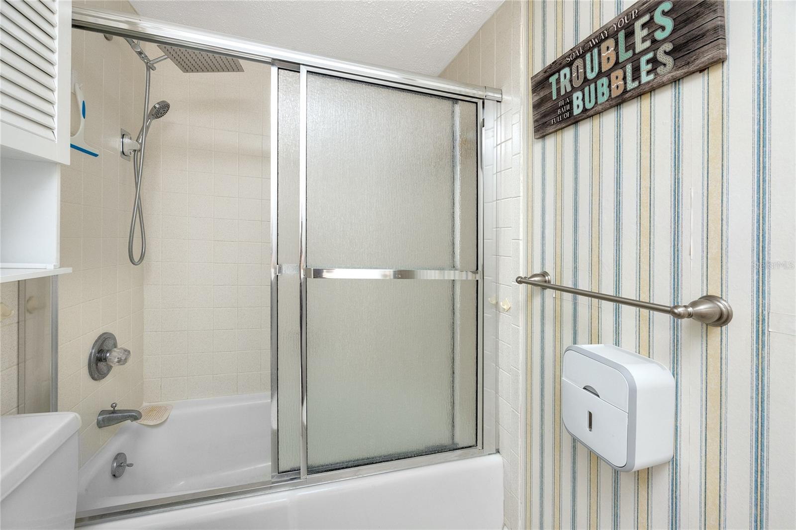 Image 31 of 61 For 2621 Cove Cay Drive 309
