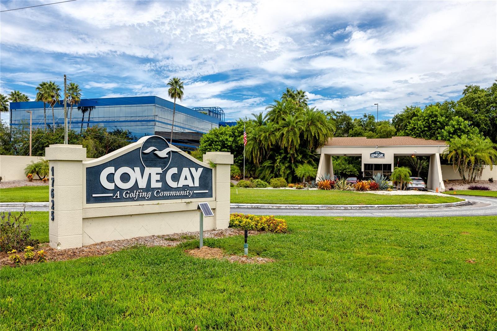 Image 34 of 61 For 2621 Cove Cay Drive 309