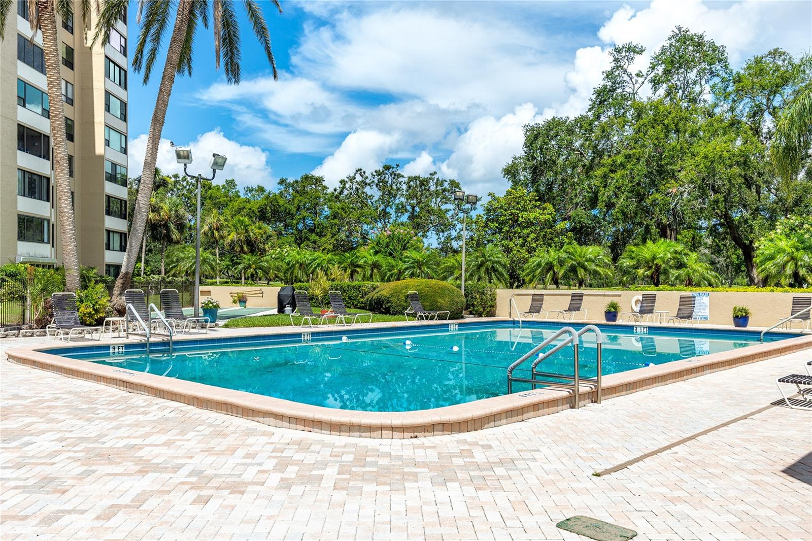 Image 40 of 61 For 2621 Cove Cay Drive 309