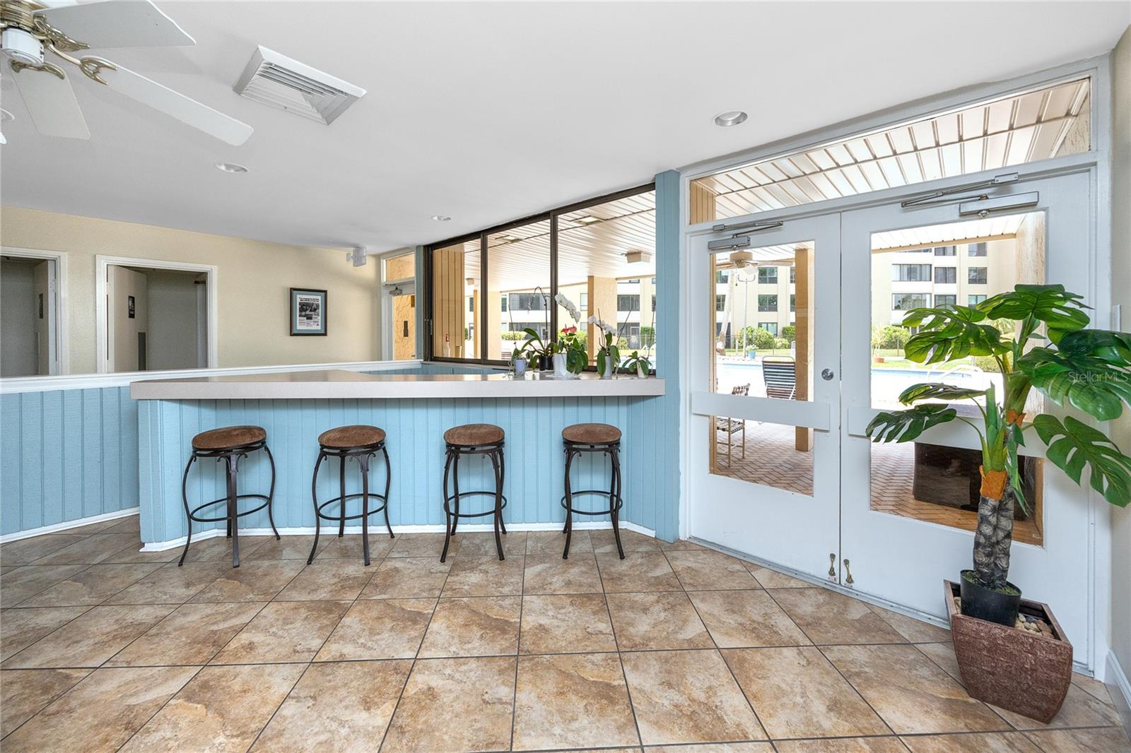 Image 43 of 61 For 2621 Cove Cay Drive 309
