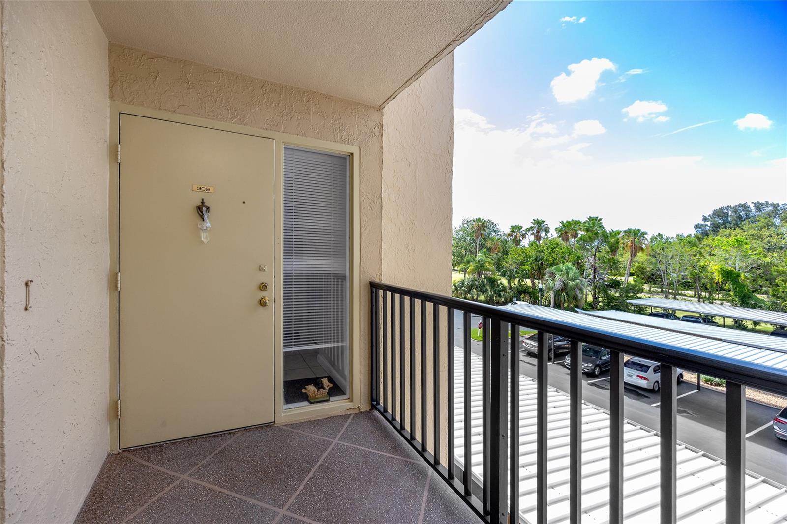 Image 8 of 61 For 2621 Cove Cay Drive 309